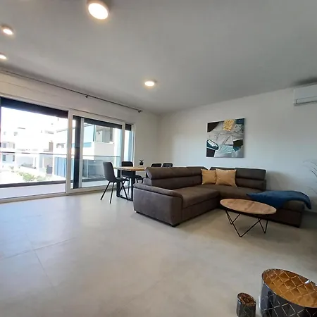 Apartman Brand New Family Apartments Zadar 2026 Ryanair *