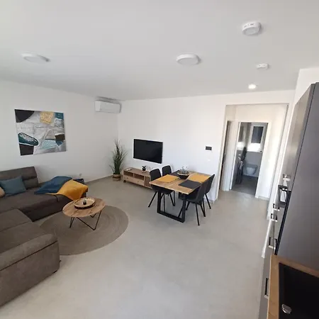 Modern Family Apartment-borik 2026 Summer *